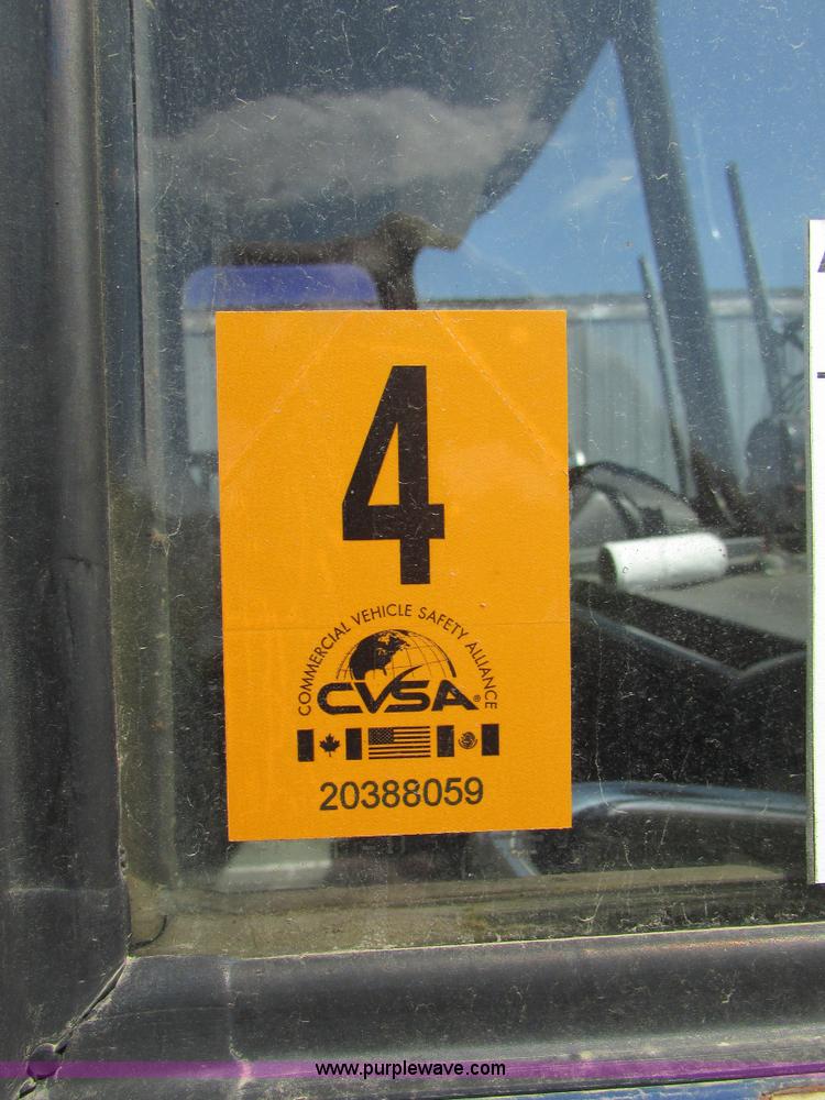 image for item K2570 1987 Eagle 20X bus