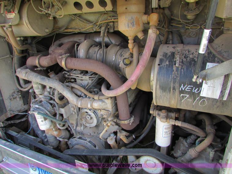 image for item K2570 1987 Eagle 20X bus