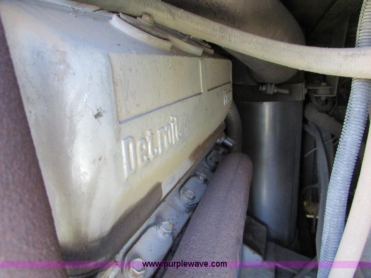 image for item K2570 1987 Eagle 20X bus