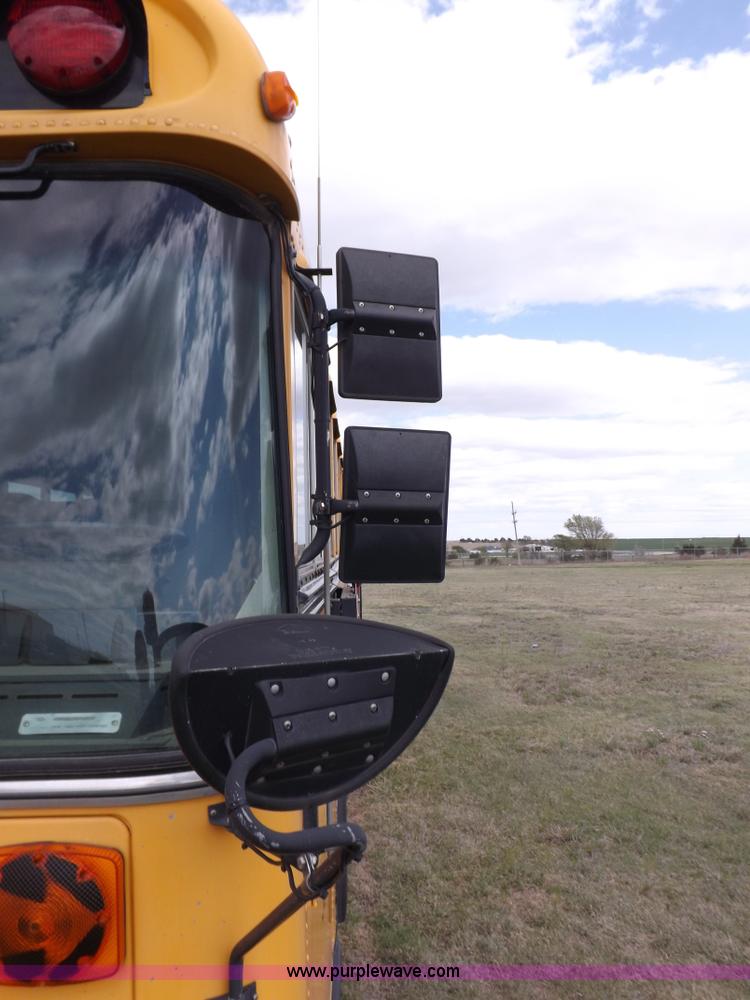 image for item K3851 1997 Blue Bird TC2000 bus