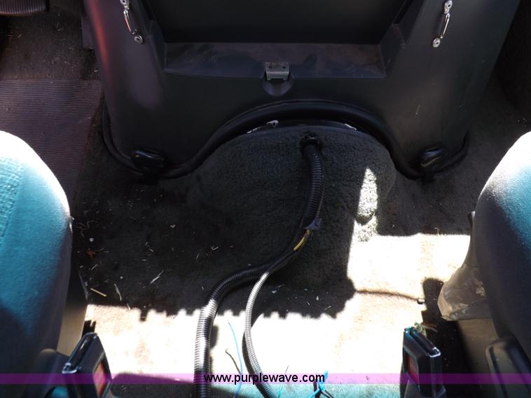 image for item K3853 1992 Ford E350 ambulance