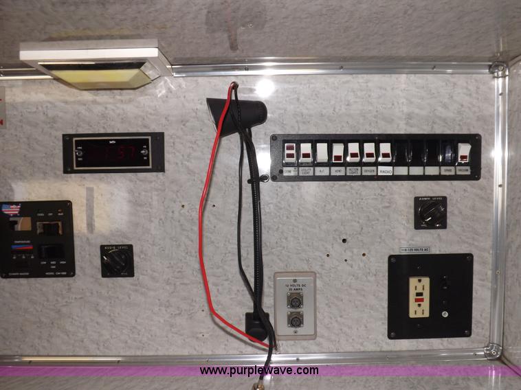 image for item K3853 1992 Ford E350 ambulance