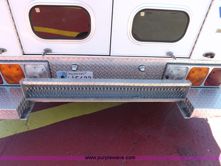 image for item K3853 1992 Ford E350 ambulance