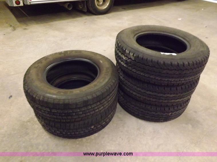 image for item K3854 (5) tires