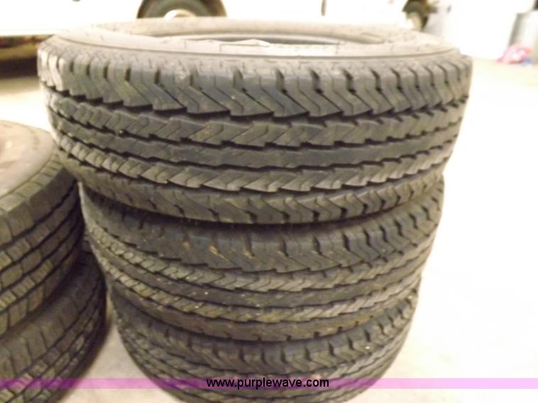 image for item K3854 (5) tires