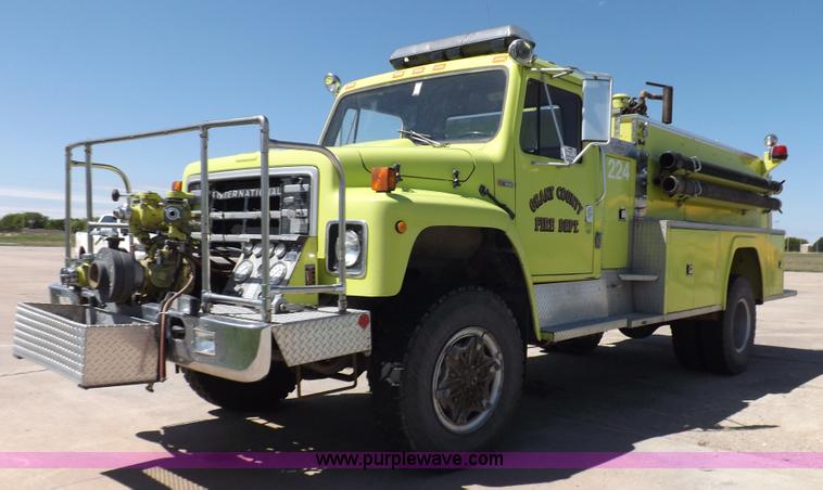 image for item K3924 1981 International S1800 fire truck