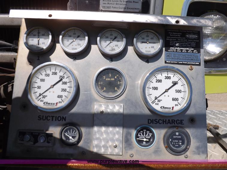 image for item K3924 1981 International S1800 fire truck