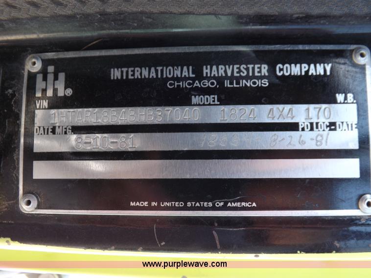 image for item K3924 1981 International S1800 fire truck