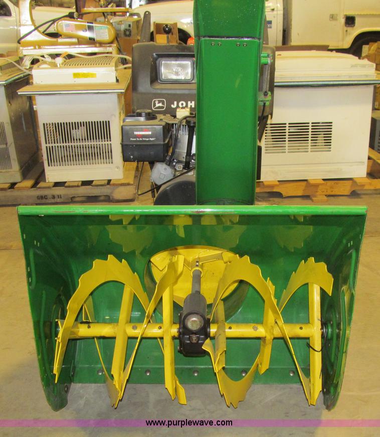 image for item K5576 John Deere 828D self-propelled walk-behind snow blower