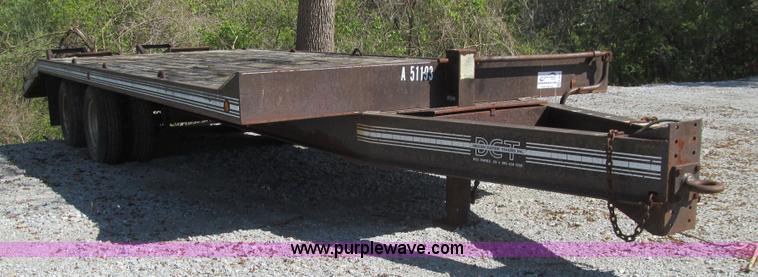 image for item K5624 1993 Dressen equipment trailer