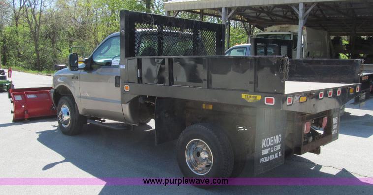 image for item K5627 2003 Ford F350 Super Duty XL dump bed pickup truck