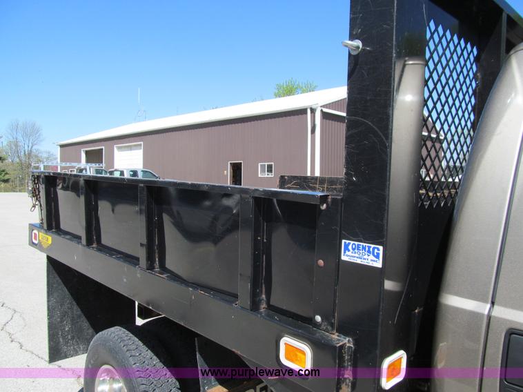 image for item K5627 2003 Ford F350 Super Duty XL dump bed pickup truck