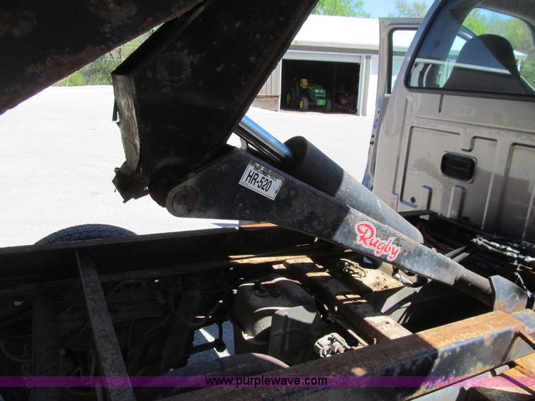 image for item K5627 2003 Ford F350 Super Duty XL dump bed pickup truck