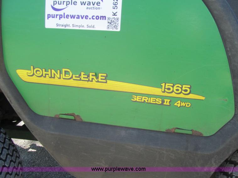 image for item K5629 2005 John Deere 1565 Series II lawn mower