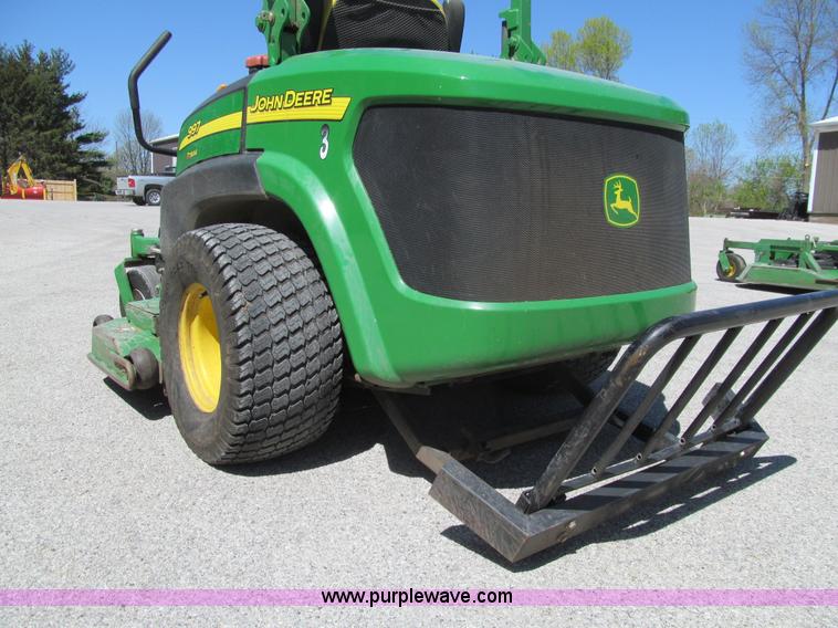 image for item K5630 2007 John Deere 977 Z-Trak ZTR lawn mower
