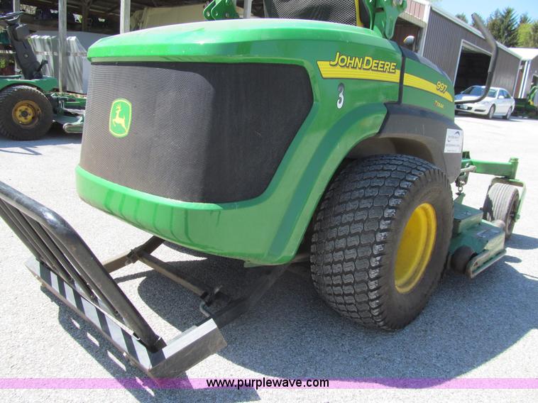 image for item K5630 2007 John Deere 977 Z-Trak ZTR lawn mower