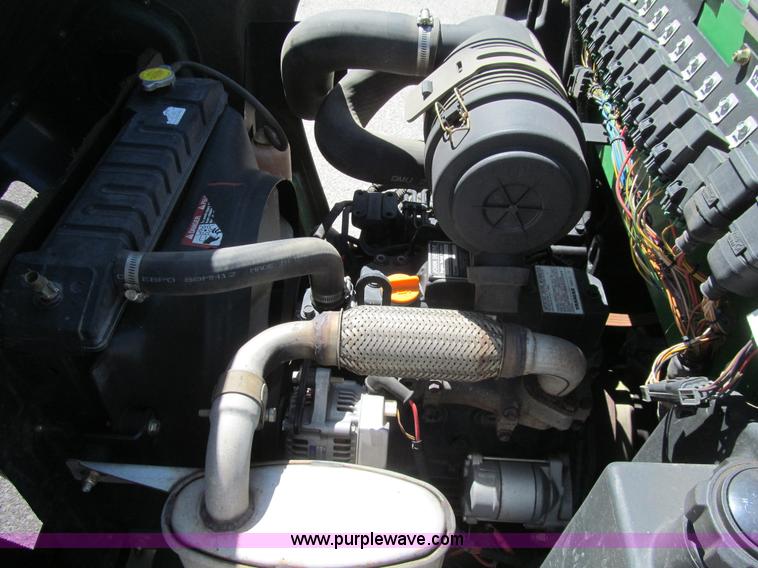 image for item K5630 2007 John Deere 977 Z-Trak ZTR lawn mower