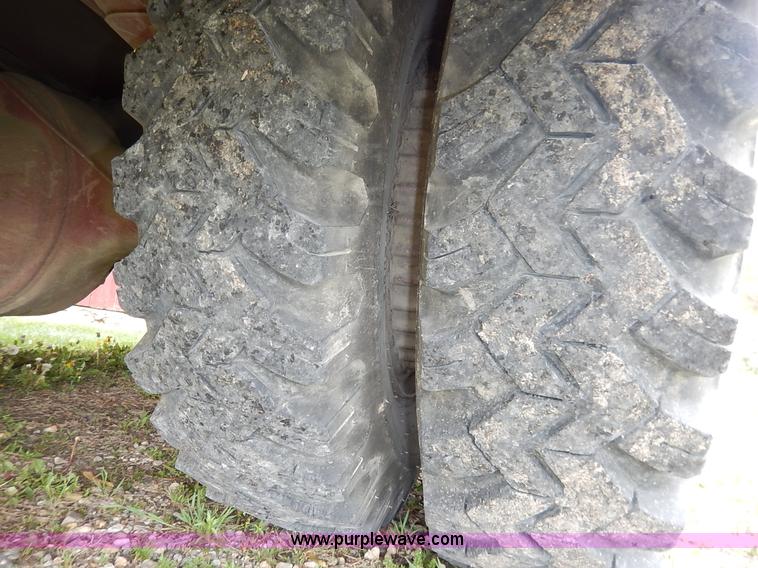 image for item K7419 1972 Ford 750 fire truck