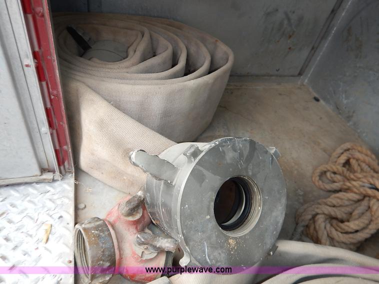 image for item K7419 1972 Ford 750 fire truck