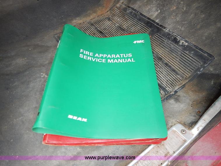 image for item K7419 1972 Ford 750 fire truck