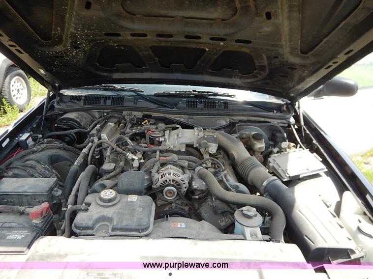 image for item K7420 2007 Ford Crown Victoria Police Interceptor