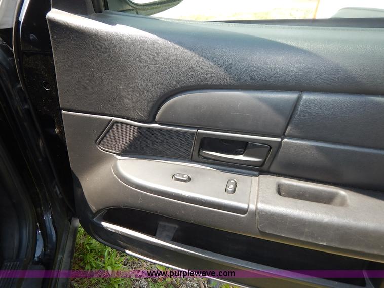 image for item K7420 2007 Ford Crown Victoria Police Interceptor