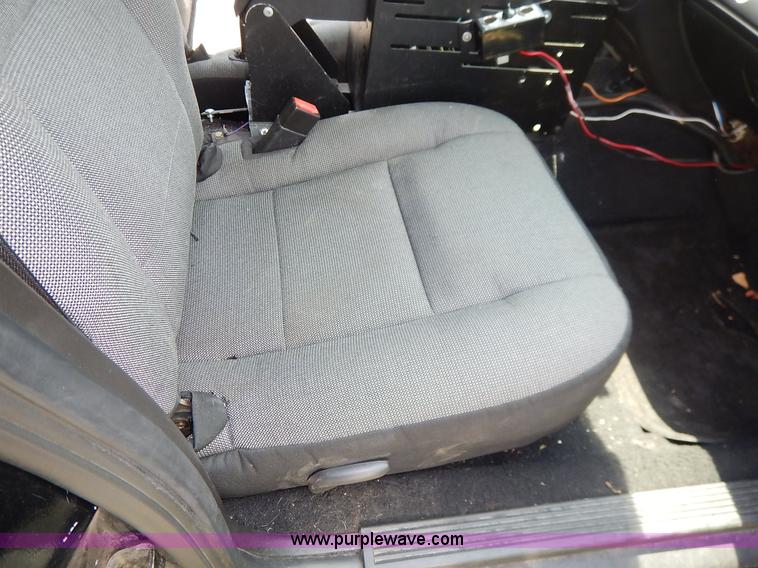 image for item K7420 2007 Ford Crown Victoria Police Interceptor