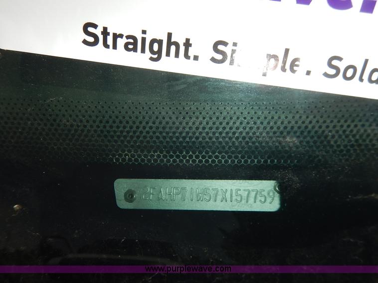 image for item K7420 2007 Ford Crown Victoria Police Interceptor