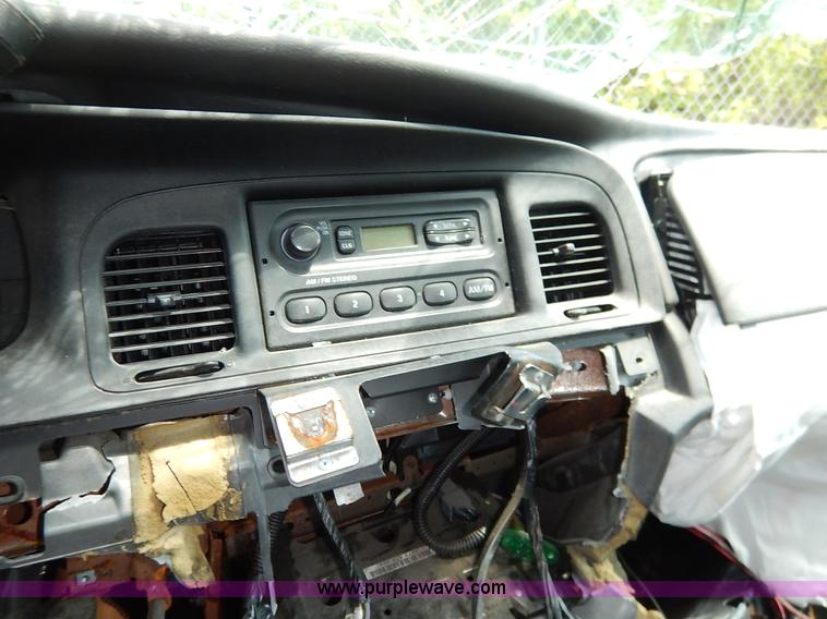 image for item K7421 2011 Ford Crown Victoria Police Interceptor