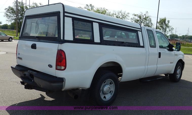 image for item K7438 2006 Ford F350 Super Duty XL SuperCab pickup truck