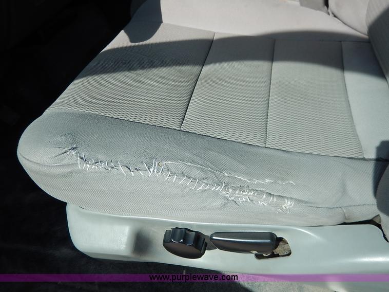 image for item K7438 2006 Ford F350 Super Duty XL SuperCab pickup truck