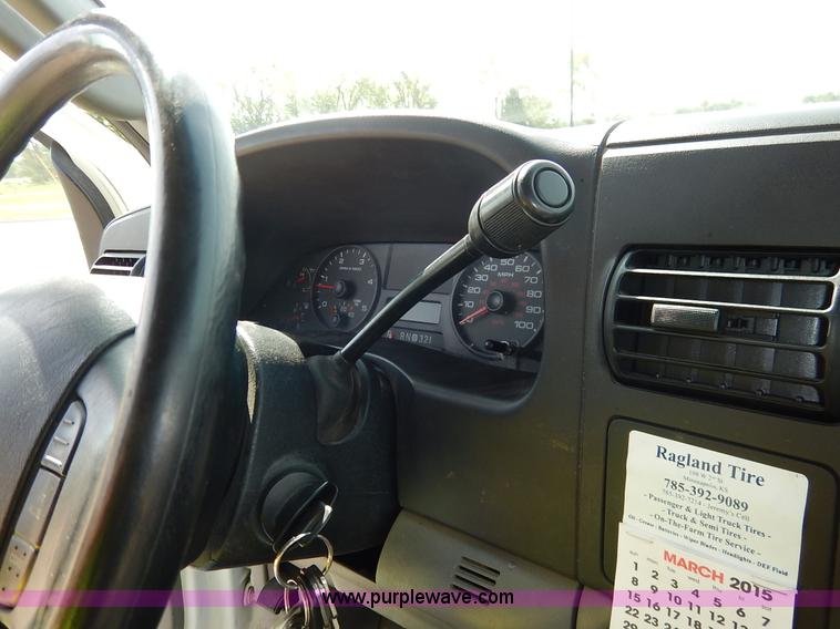 image for item K7438 2006 Ford F350 Super Duty XL SuperCab pickup truck