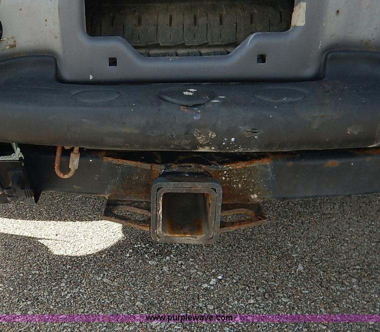 image for item K7438 2006 Ford F350 Super Duty XL SuperCab pickup truck