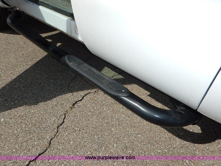 image for item K7438 2006 Ford F350 Super Duty XL SuperCab pickup truck