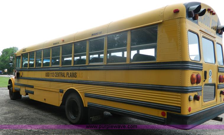 image for item K8069 1997 International 3800 school bus