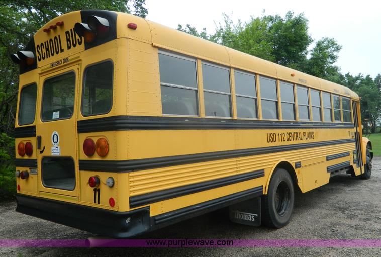 image for item K8069 1997 International 3800 school bus