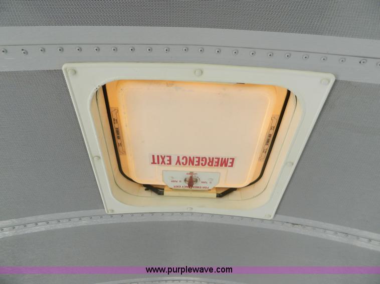 image for item K8069 1997 International 3800 school bus