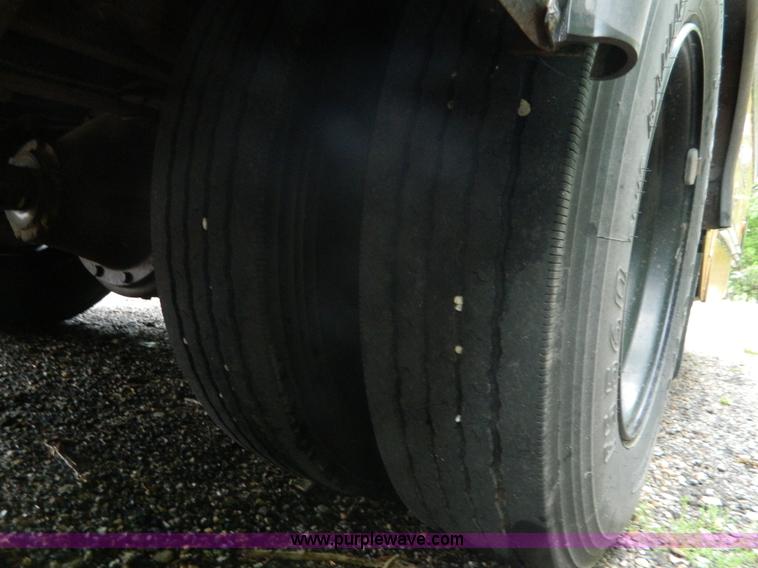 image for item K8070 2000 Blue Bird TC2000 school bus