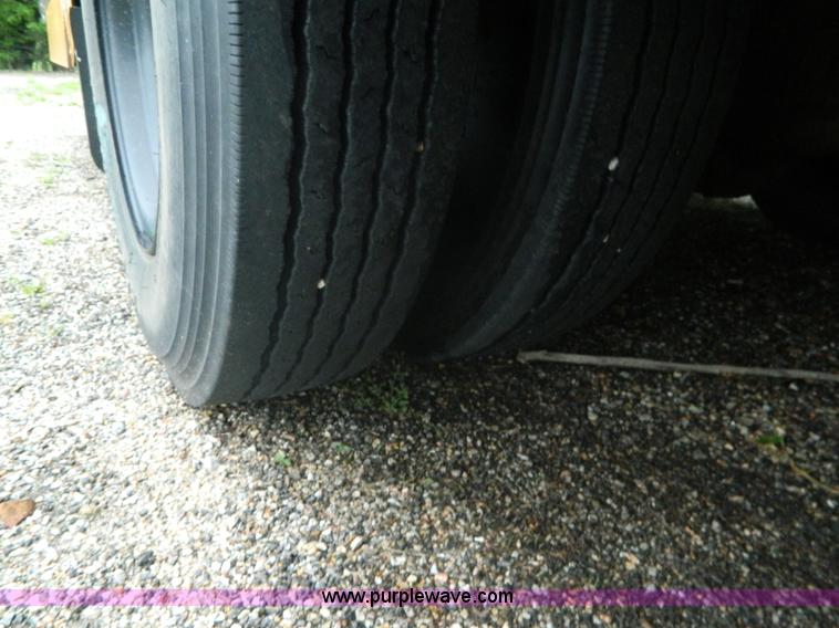 image for item K8070 2000 Blue Bird TC2000 school bus