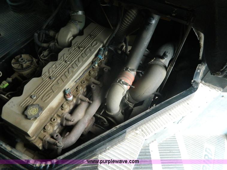 image for item K8070 2000 Blue Bird TC2000 school bus