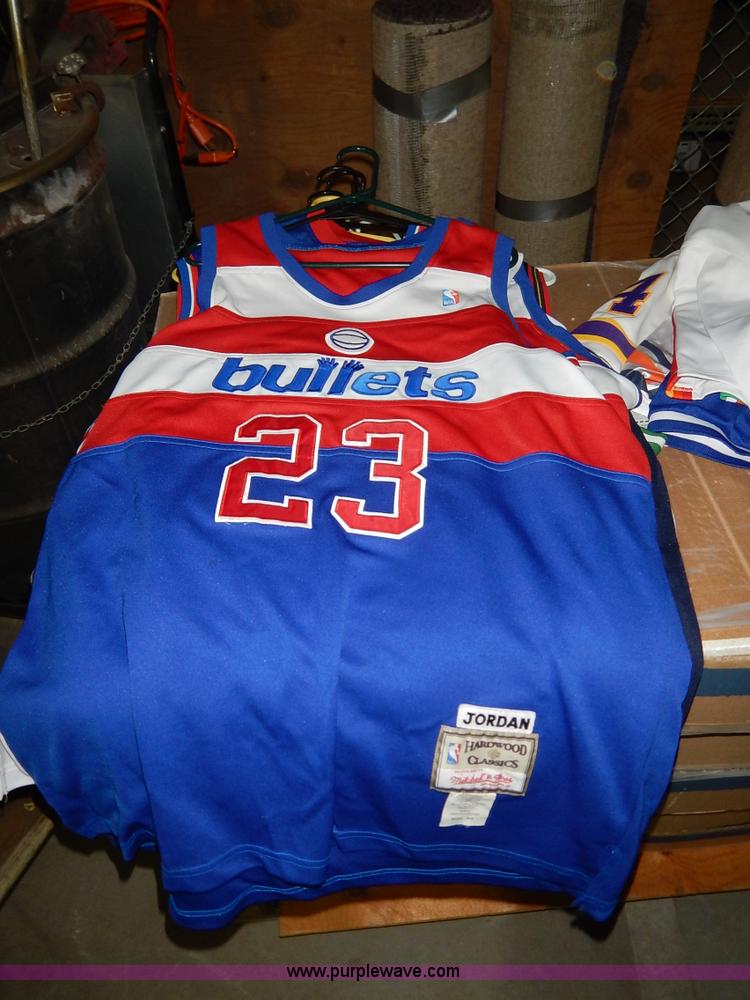 image for item BJ9608 (16) assorted jerseys