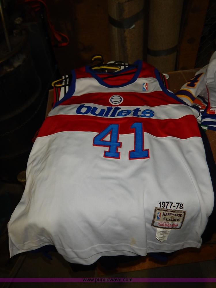 image for item BJ9608 (16) assorted jerseys