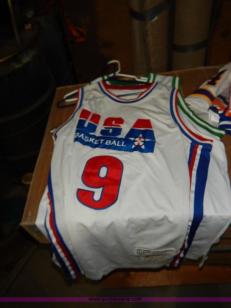 image for item BJ9608 (16) assorted jerseys