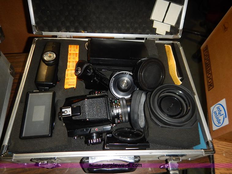 image for item BJ9611 (2) Mamiya cameras