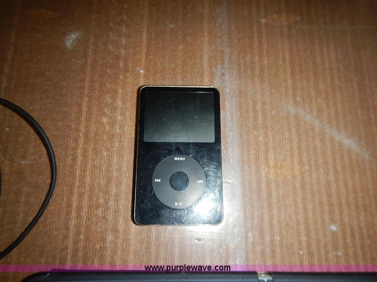 image for item BJ9614 Assorted electronics