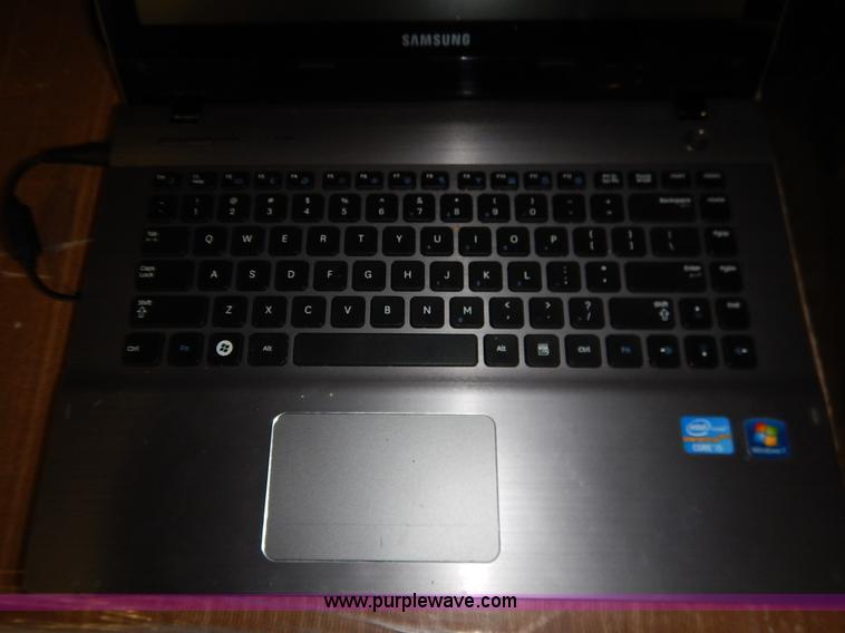 image for item BJ9616 Samsung QX411 laptop