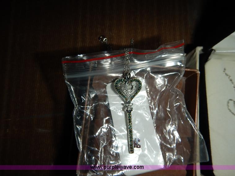 image for item BJ9626 Assorted jewelry