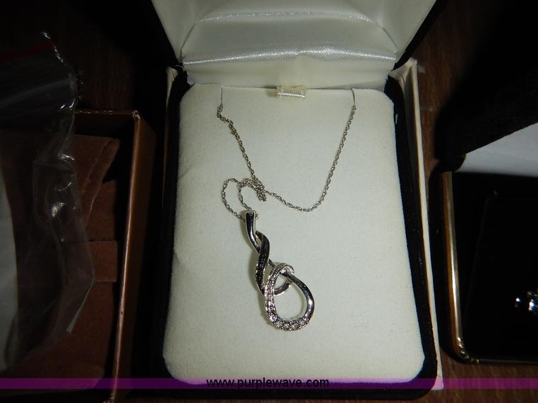 image for item BJ9626 Assorted jewelry