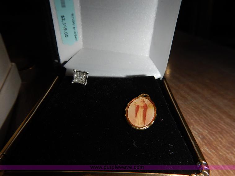 image for item BJ9626 Assorted jewelry