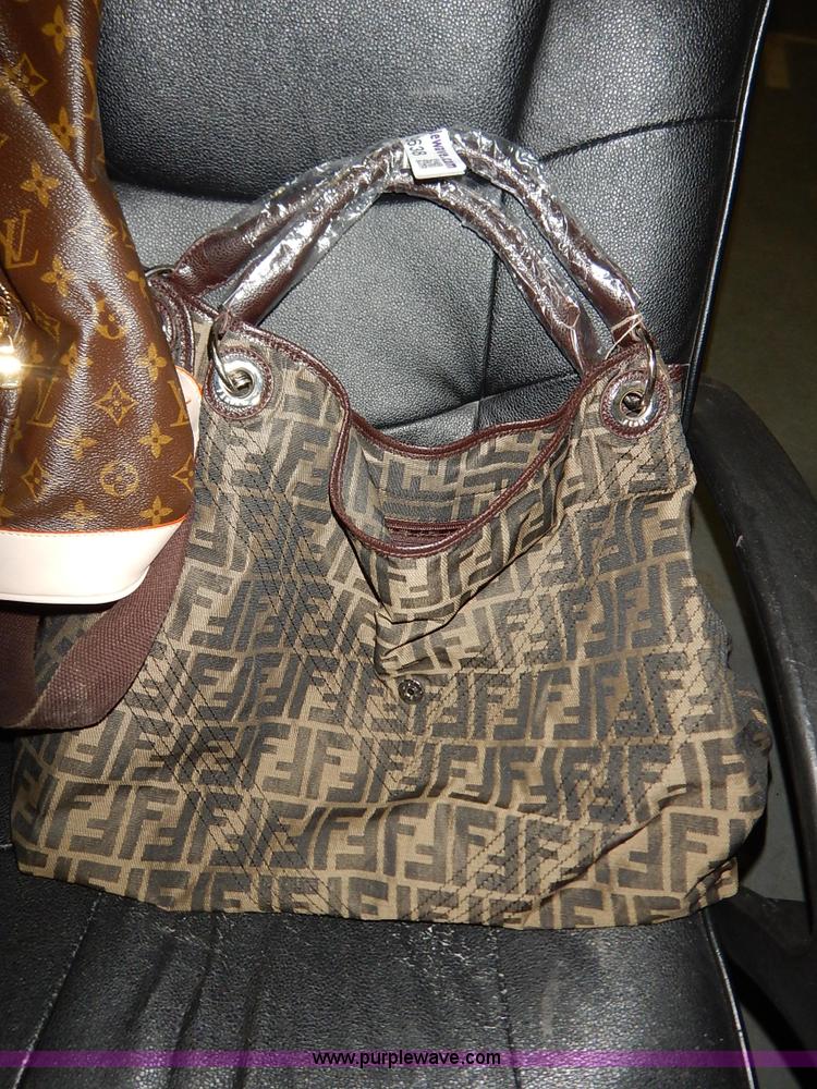 image for item BJ9638 Assorted items